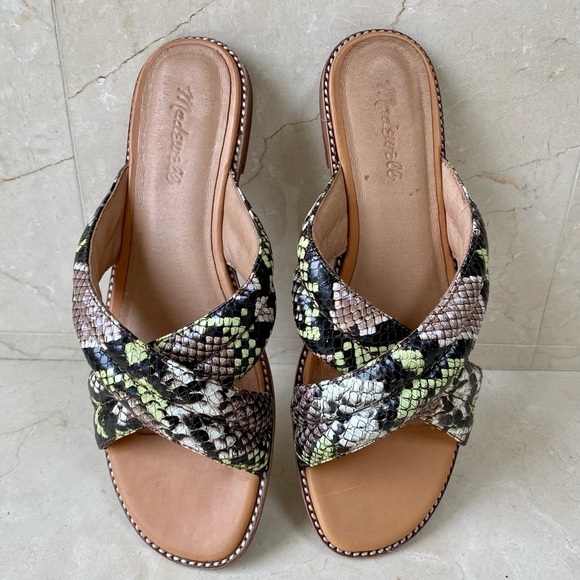 Madewell PUFFY-STRAP SANDALS IN SNAKE EMBOSSED LEATHER , 10 - Picture 6 of 15